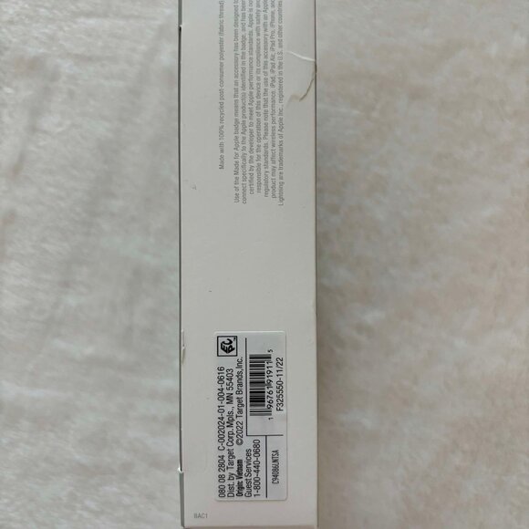 Brand New Heyday Black, Brown & White Colored 6ft. Lightning Cable to USB-C - Picture 5 of 5